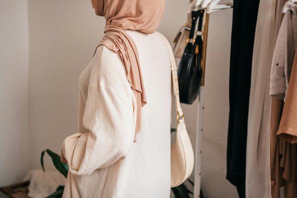 What are the implications of 5G technology on UK's digital infrastructure?